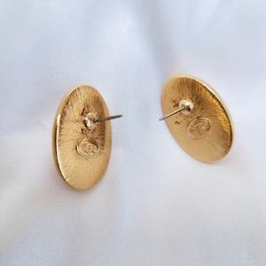 Vintage Jewelry - 《Vintage》 gold and pink pearl earrings Vintage Jewelry - 《Vintage》 gold and pink pearl earrings